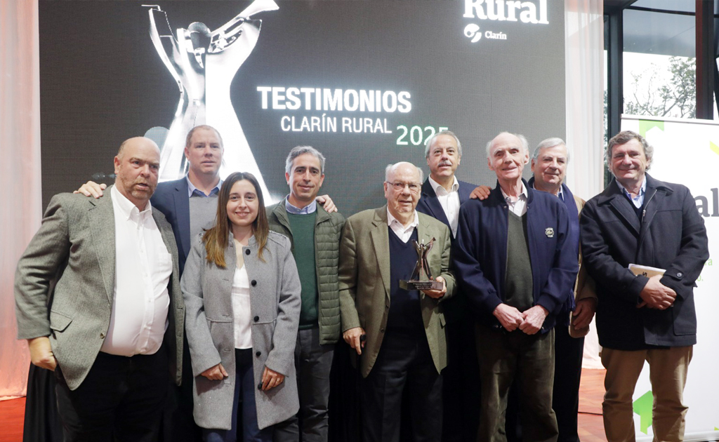 Sam Hyland recibió el Testimonio Clarin a la Industria Semillera 2025